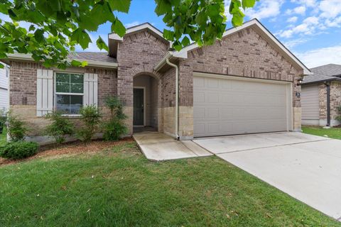 109 Falco LN San Marcos TX 78666