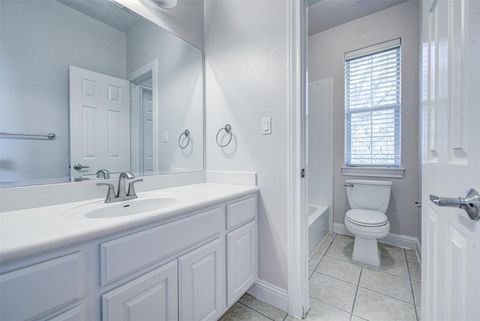 Tiny photo for 5701 Laguna Cliff LN, Austin, TX 78734 (MLS # 7749775)