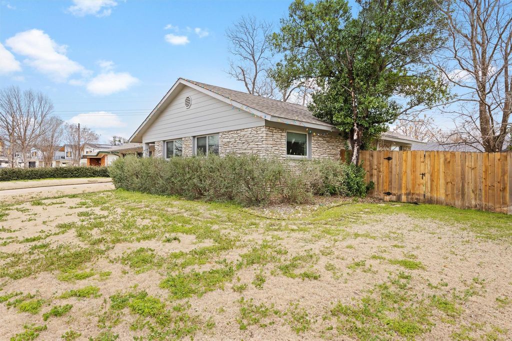 listing image 30