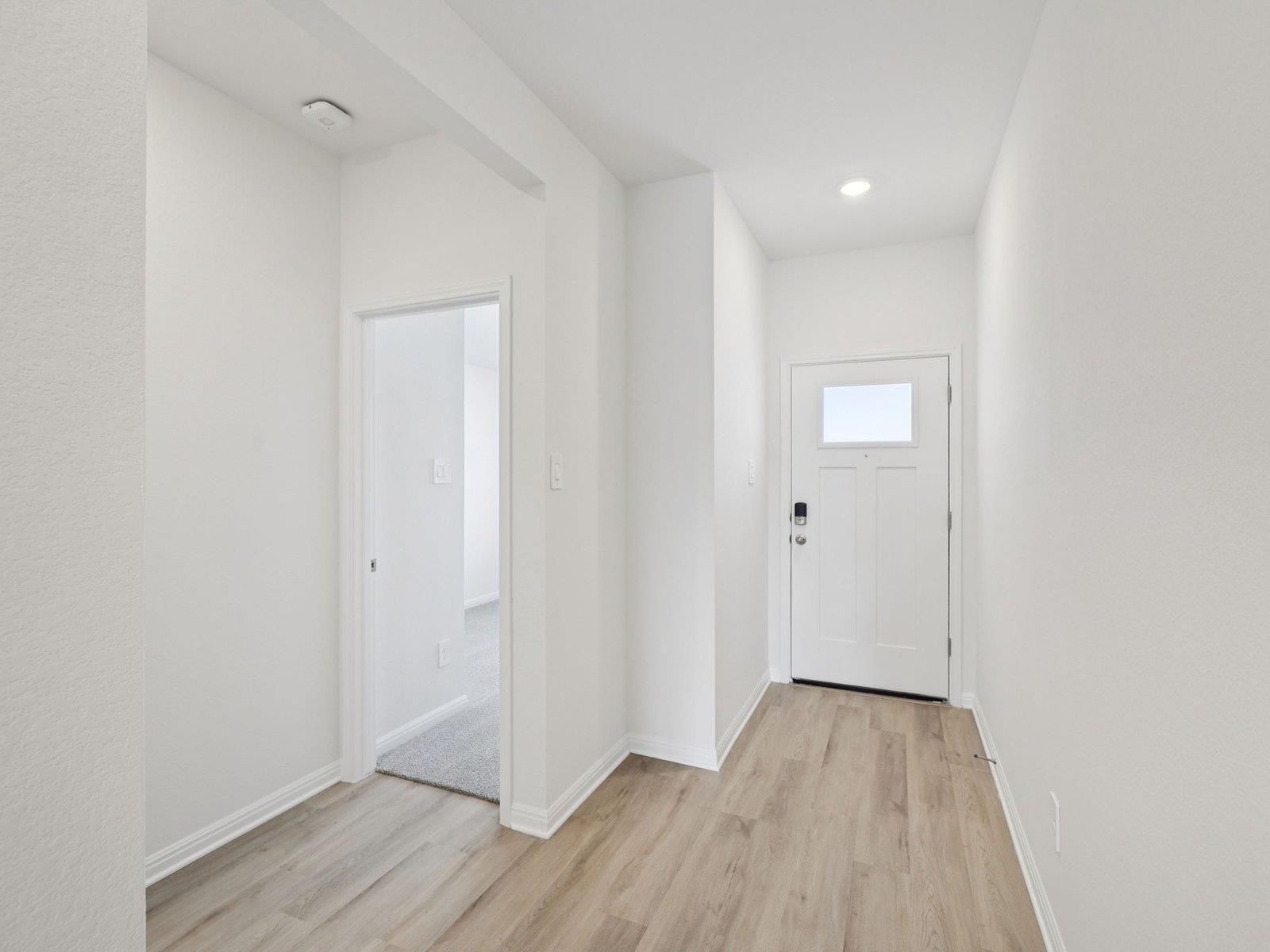 144 Woodbrook DR