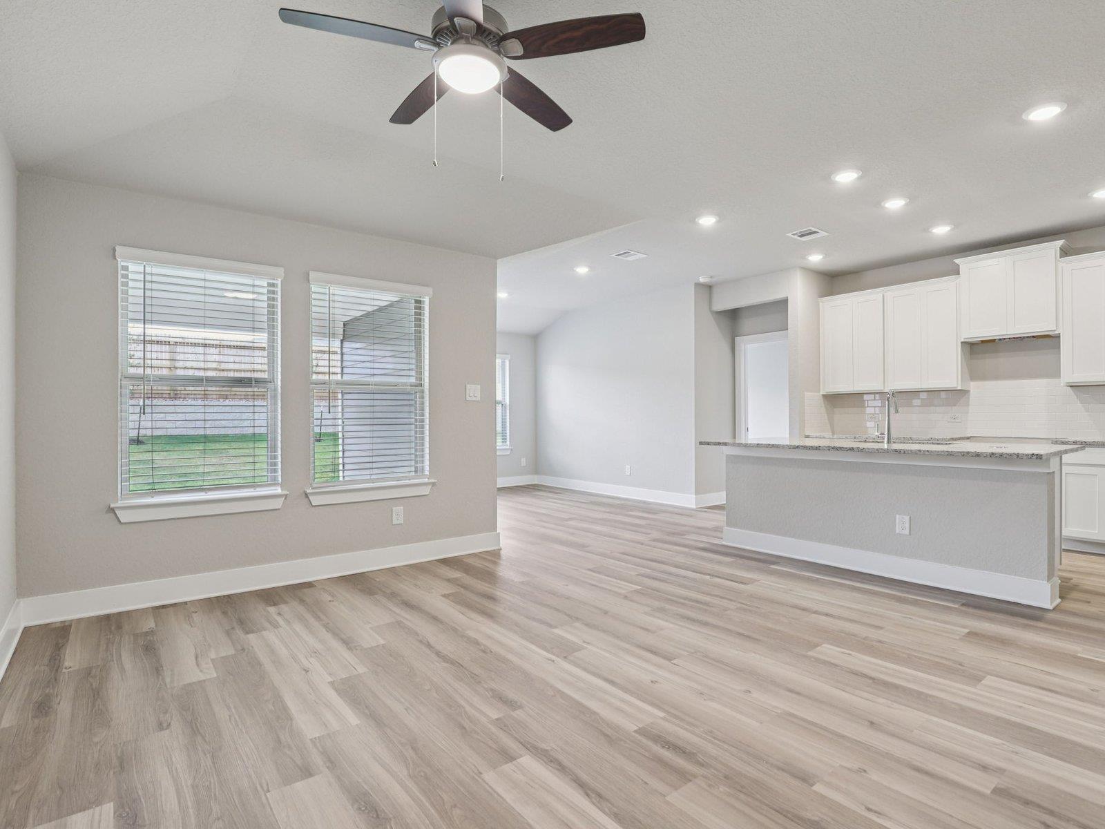 144 Woodbrook DR