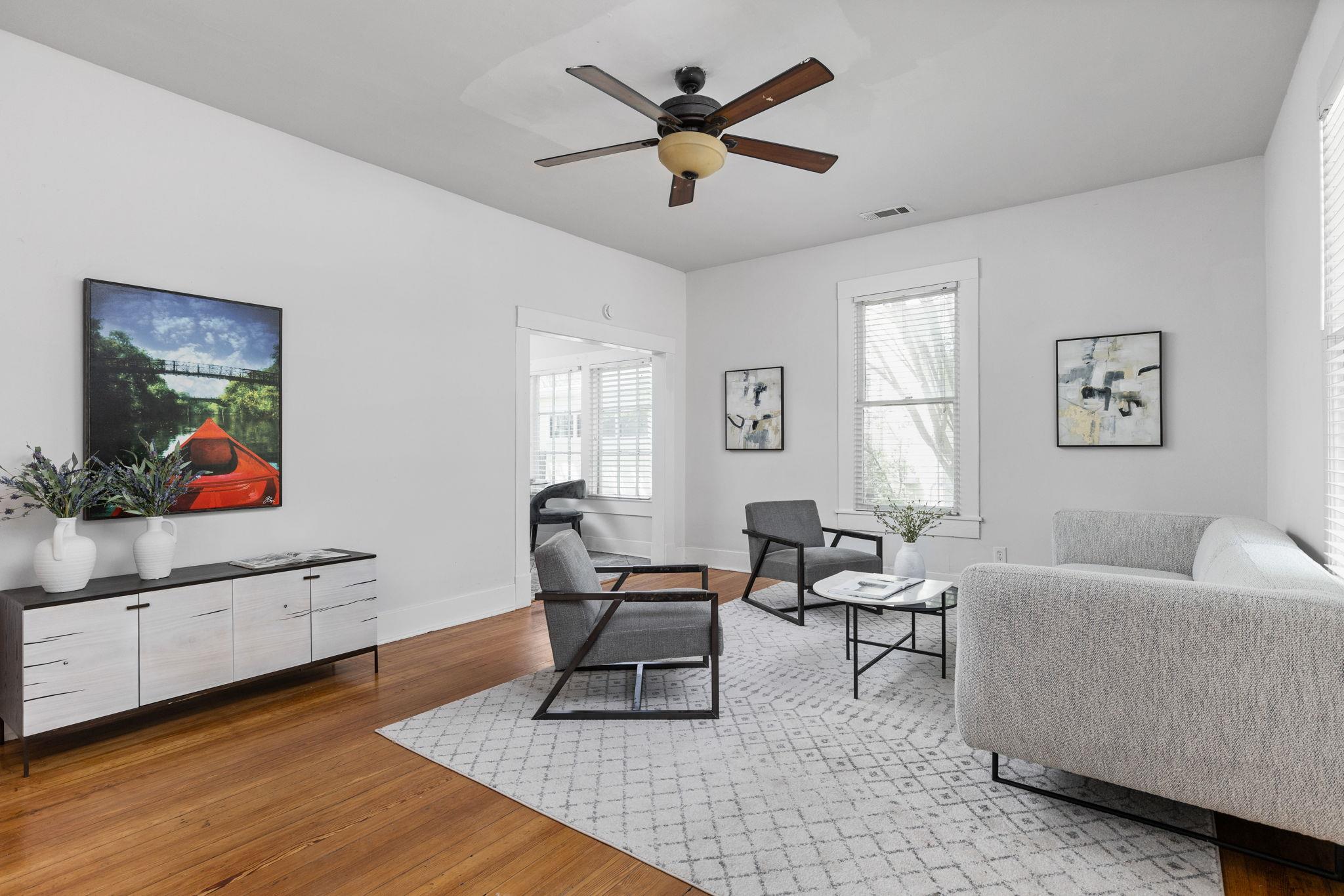 207 W 39th A,B,C ST