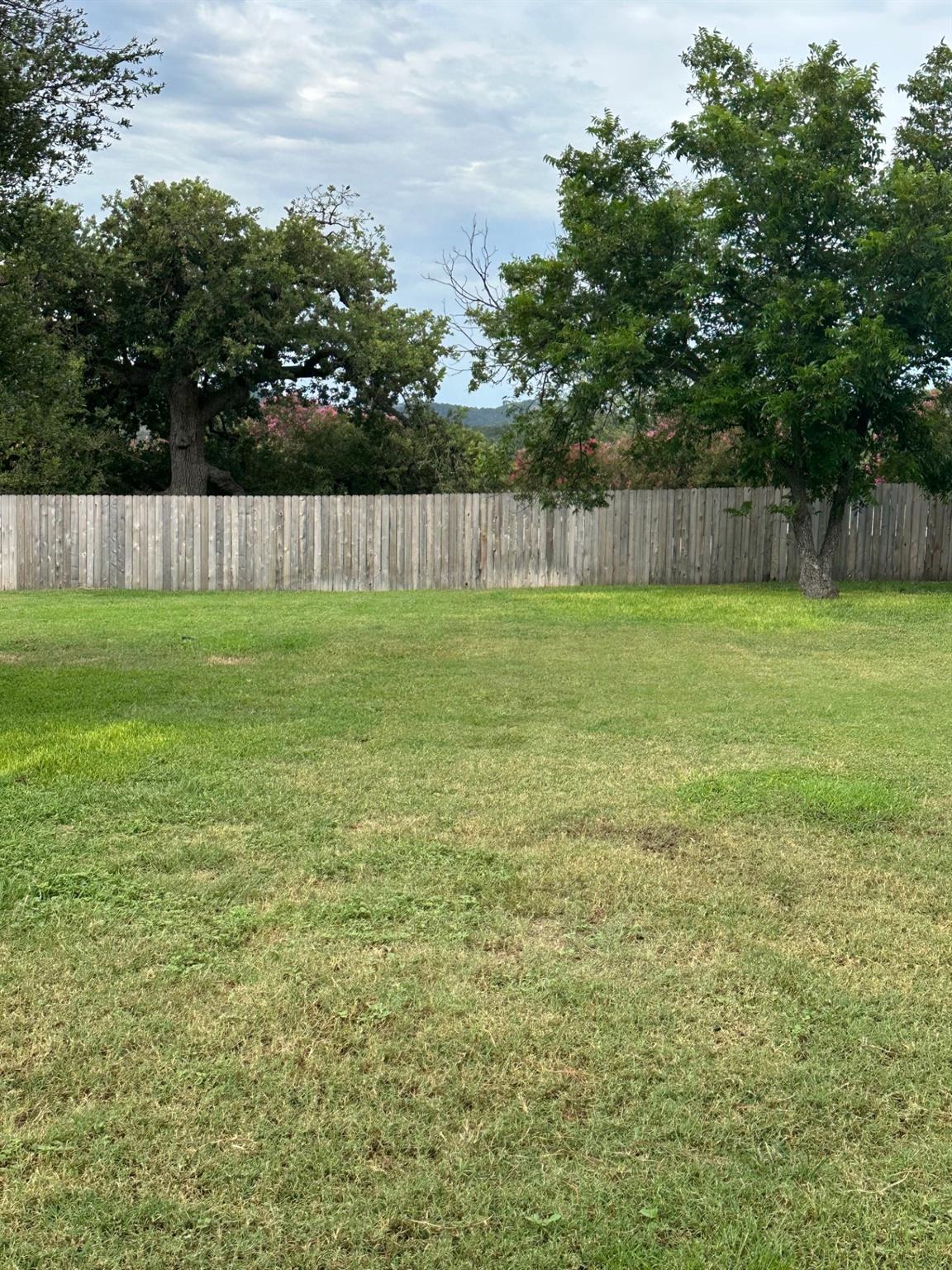 3904 Mountain View DR