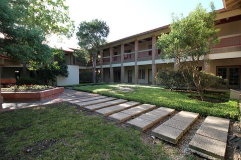 Photo of 12325 Hymeadow Dr Bdg2 DR #201, Austin, TX 78750 (MLS # 7782052)