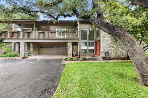 Photo of 9 Stoney Creek CV, Lakeway, TX 78734 (MLS # 1878728)