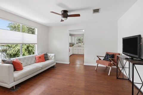 Tiny photo for 1702 Willow ST, Austin, TX 78702 (MLS # 8829729)
