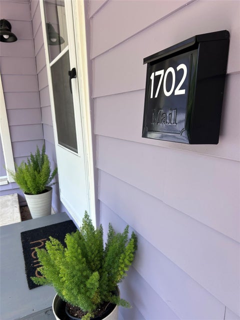 Tiny photo for 1702 Willow ST, Austin, TX 78702 (MLS # 8829729)