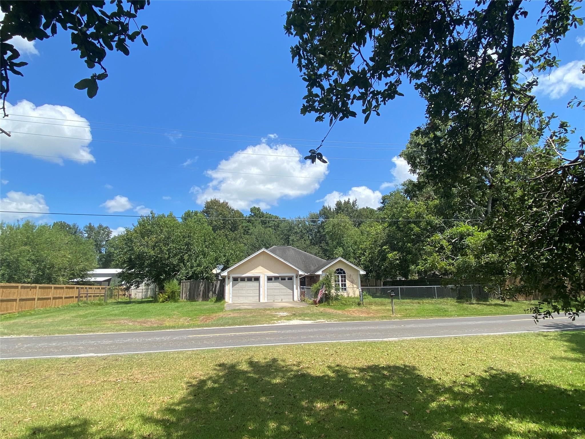 920 W Buccaneer DR W