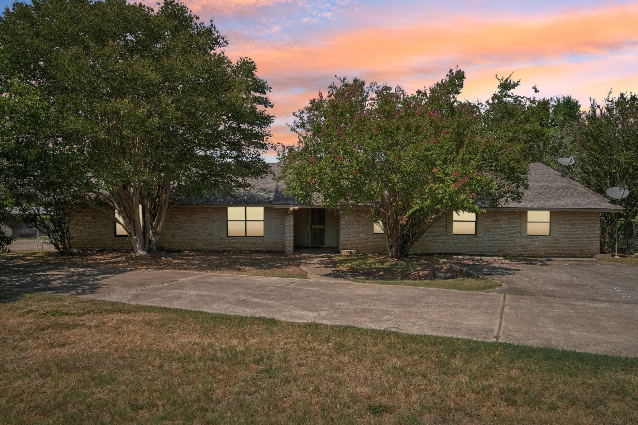 1038 Red Town RD