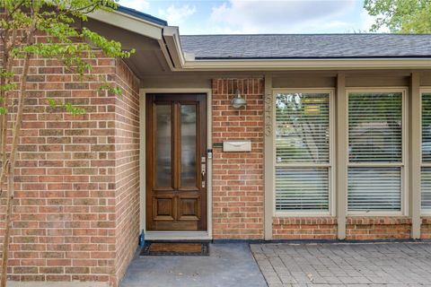 Tiny photo for 5423 Fairmont CIR, Austin, TX 78745 (MLS # 9447698)