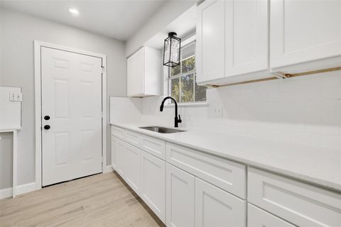 Tiny photo for 7000 Carwill DR, Austin, TX 78724 (MLS # 5029579)