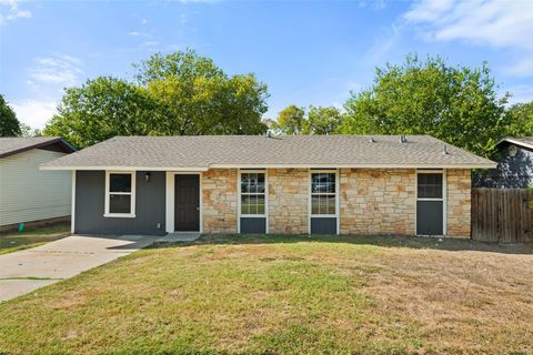 Photo of 7000 Carwill DR, Austin, TX 78724 (MLS # 5029579) Photo of 7000 Carwill DR, Austin, TX 78724 (MLS # 5029579)