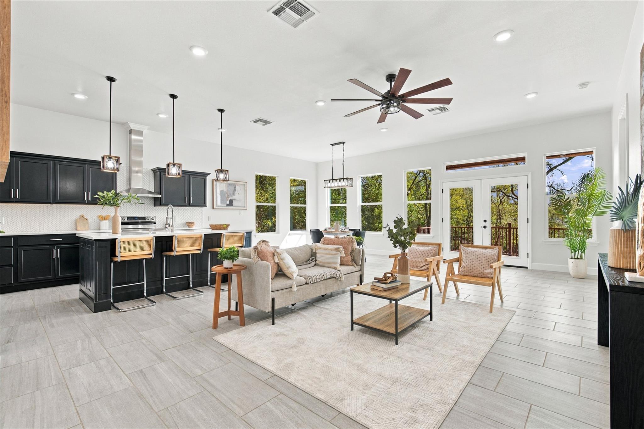 157 E Keanahalululu LN