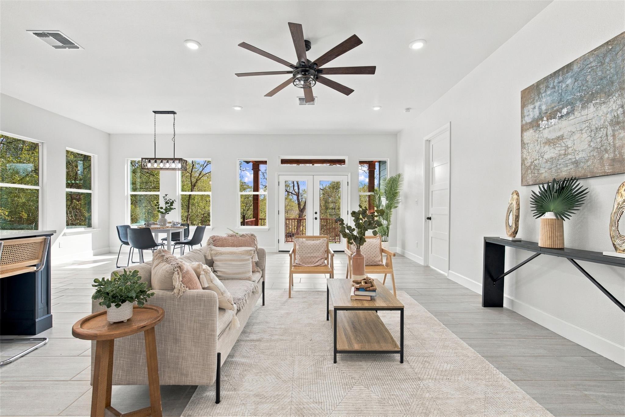 157 E Keanahalululu LN