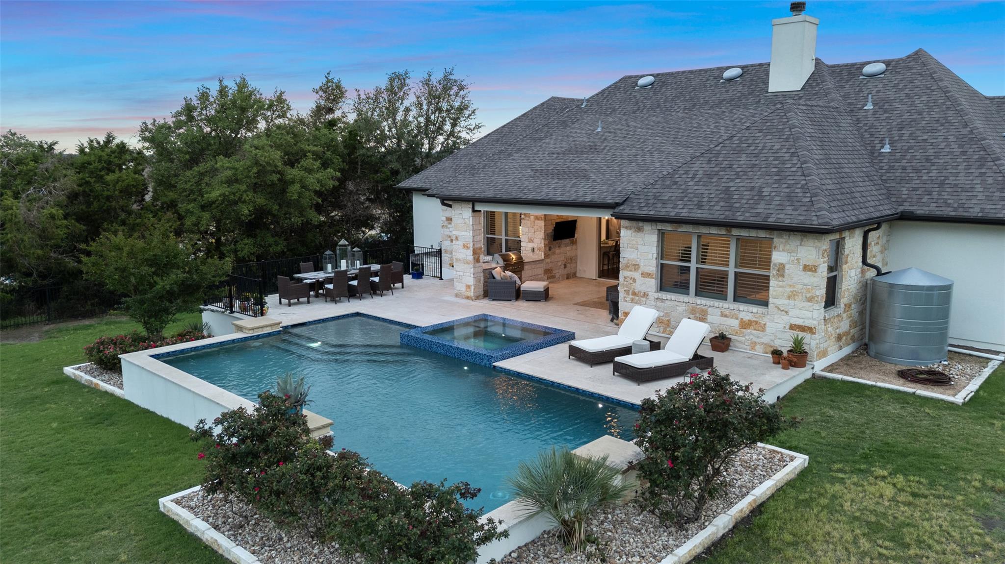 831 Sad Willow PASS