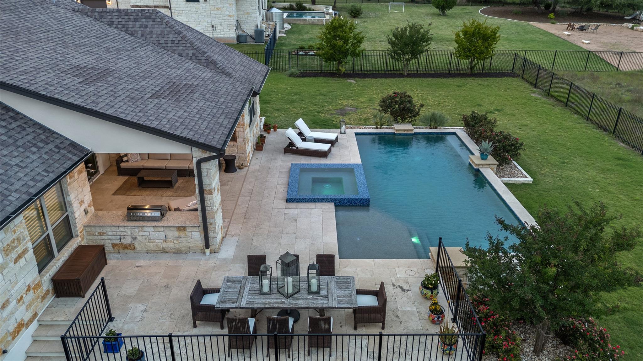 831 Sad Willow PASS