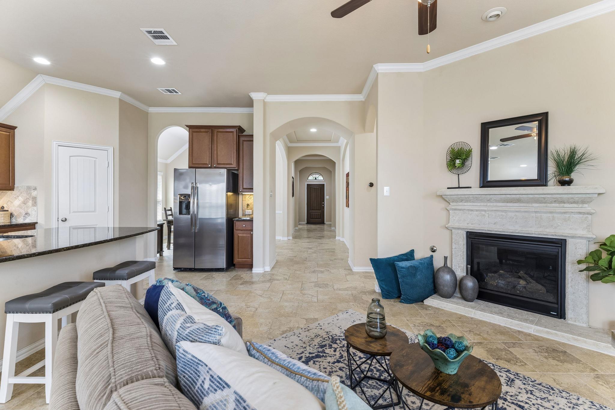 2509 Dillon Pond LN