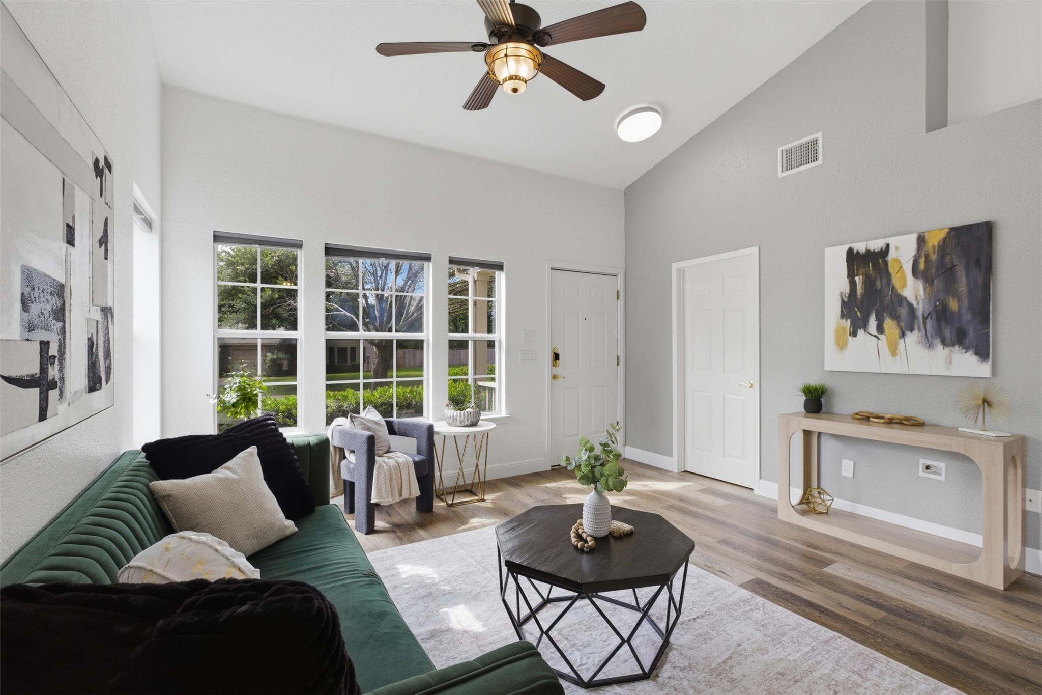 112 Prairie Springs LOOP