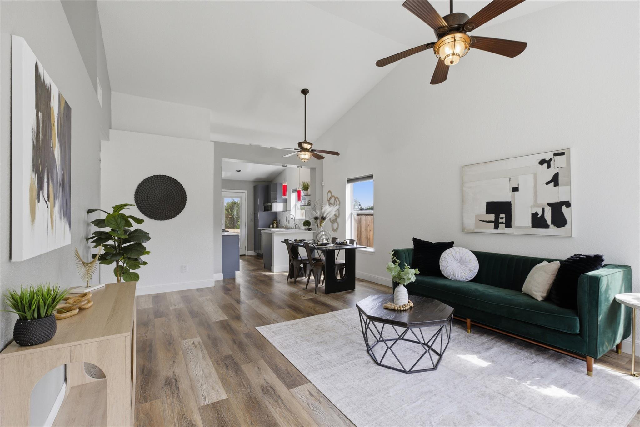 112 Prairie Springs LOOP