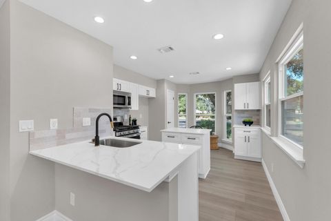 Tiny photo for 12711 Theriot TRL, Austin, TX 78727 (MLS # 6746863)