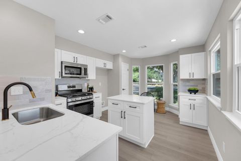 Tiny photo for 12711 Theriot TRL, Austin, TX 78727 (MLS # 6746863)