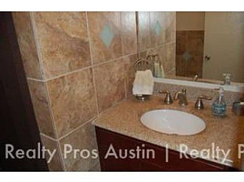 Photo of 307 E 31st ST #101, Austin, TX 78705 (MLS # 4348675)