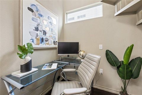 Tiny photo for 2606 Wilson ST #1004, Austin, TX 78704 (MLS # 4347150)