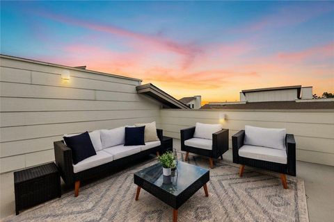 Photo of 2606 Wilson ST #1004, Austin, TX 78704 (MLS # 4347150)