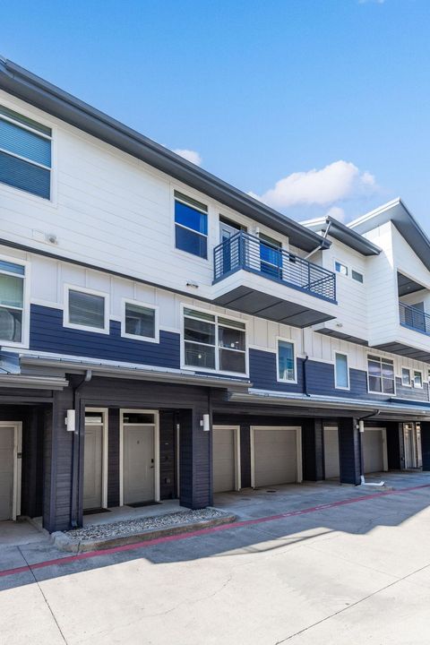 Tiny photo for 2606 Wilson ST #1004, Austin, TX 78704 (MLS # 4347150)