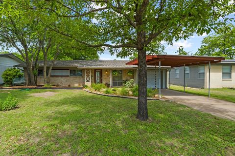 7912 Burrell DR Austin TX 78757