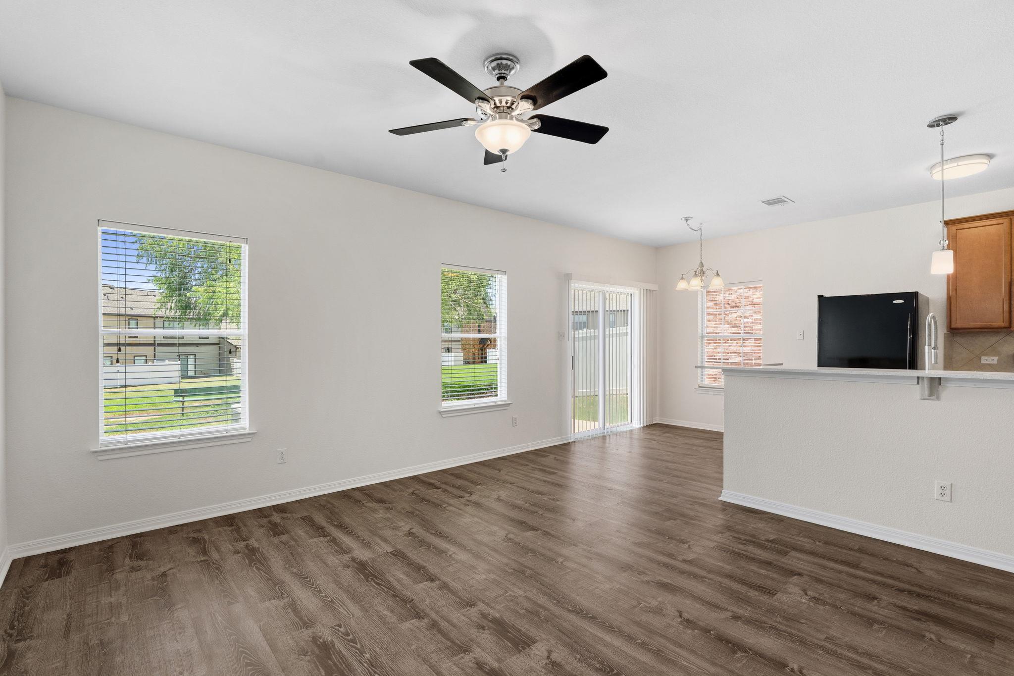 1900 Little Elm TRL 78