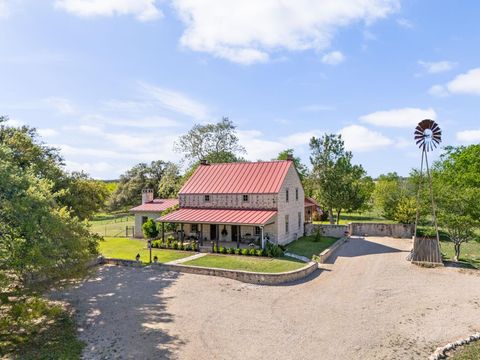 6754 Grape Creek RD Fredericksburg TX 78624