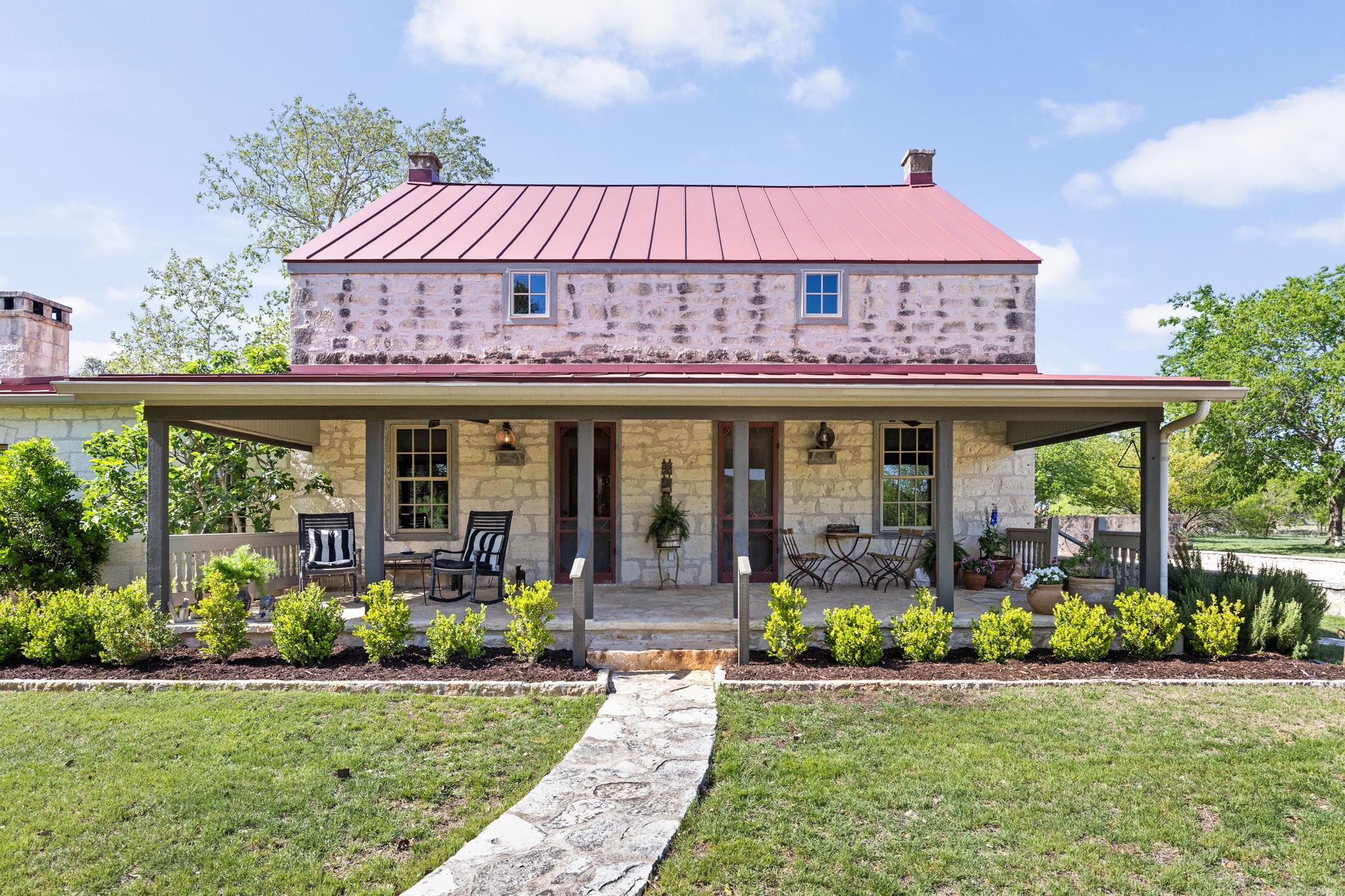 6754 Grape Creek RD
