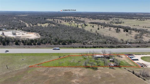 Photo of 1918 W Us Highway 79, Rockdale, TX 76567 (MLS # 6602402)