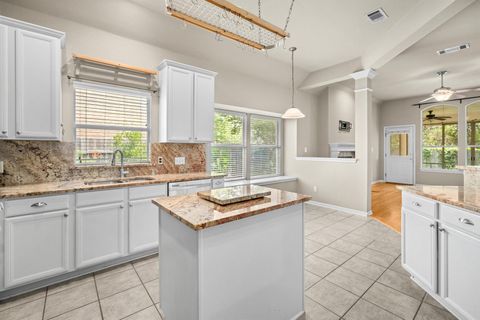 Tiny photo for 6910 PONCHA PASS, Austin, TX 78749 (MLS # 7737598)