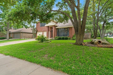 Tiny photo for 12900 Medina River WAY, Austin, TX 78732 (MLS # 7886226)