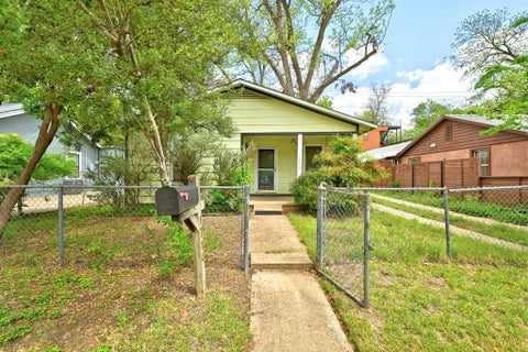 Tiny photo for 1710 Holly ST, Austin, TX 78702 (MLS # 1820436)