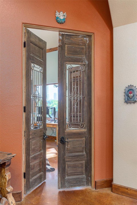 Tiny photo for 1300 Bluff ST, Austin, TX 78704 (MLS # 1866464)
