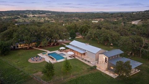 Photo of 1900 Pursley RD, Dripping Springs, TX 78620 (MLS # 3937424)