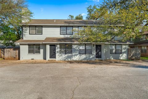 4413 Whispering Valley DR Austin TX 78727