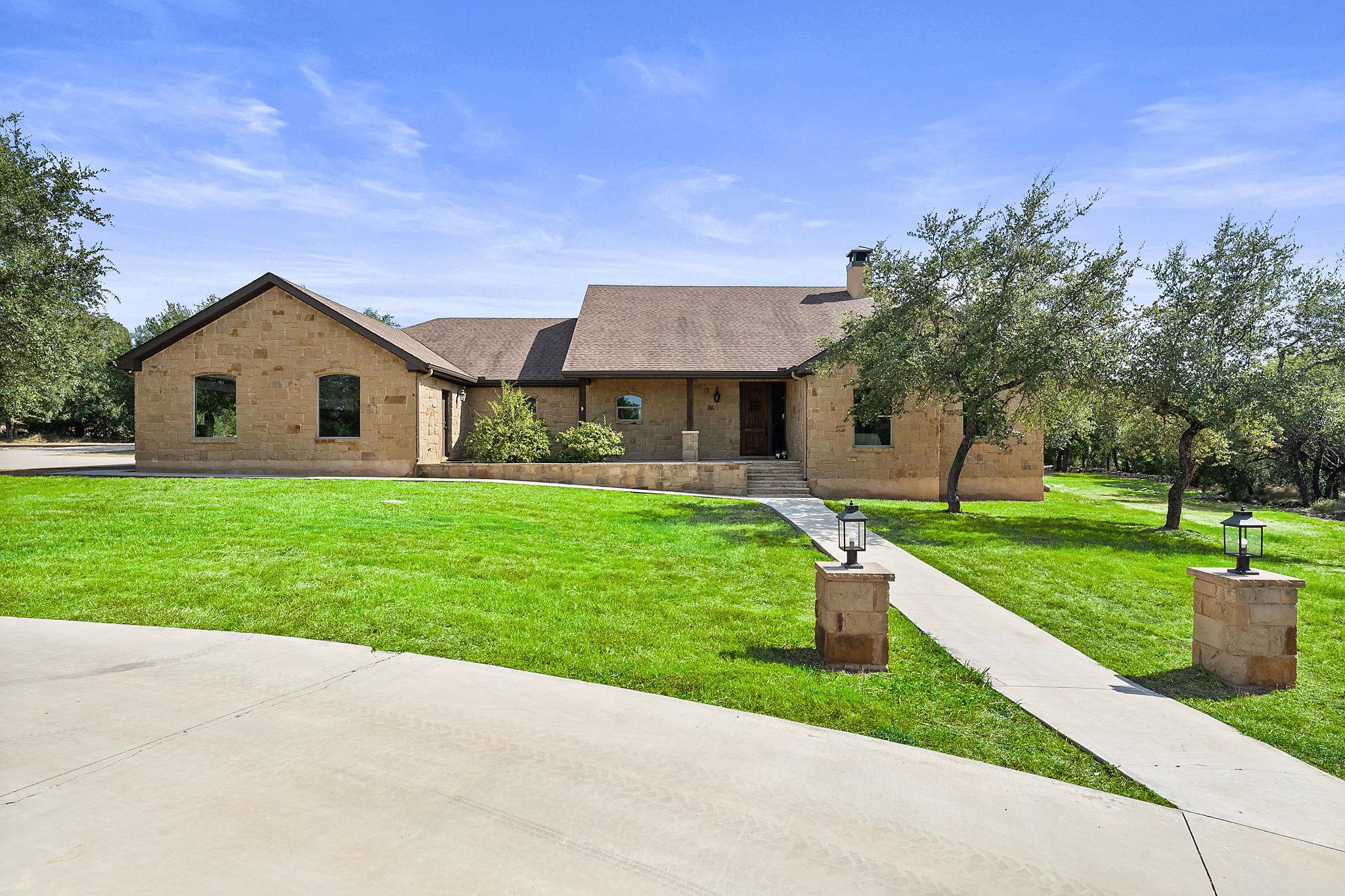 103 Creekside TRL
