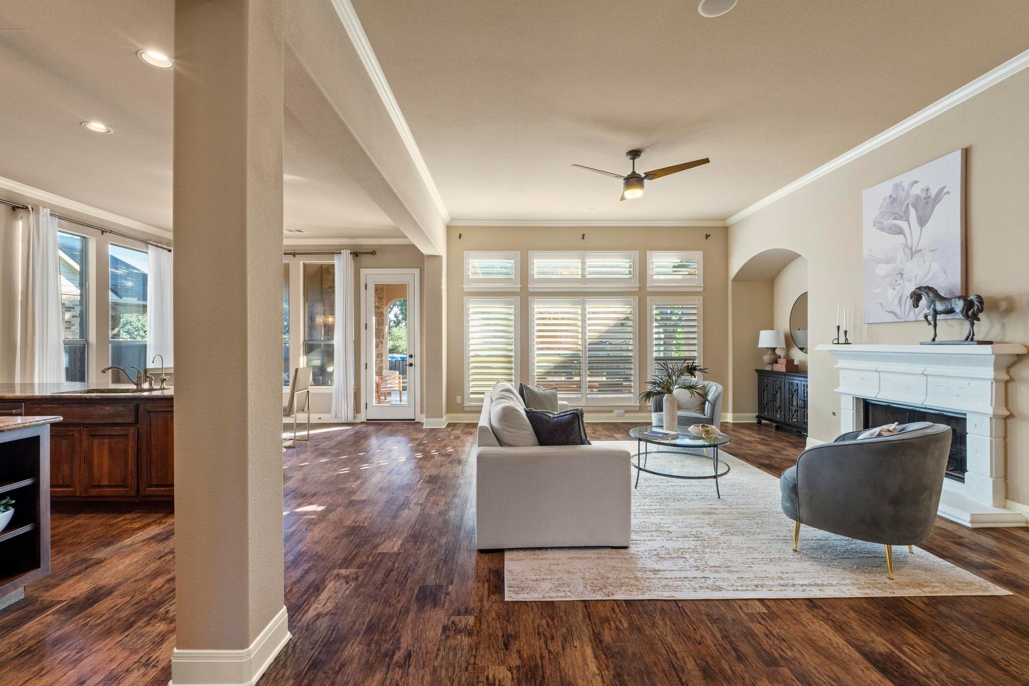 3913 Obsidian LN