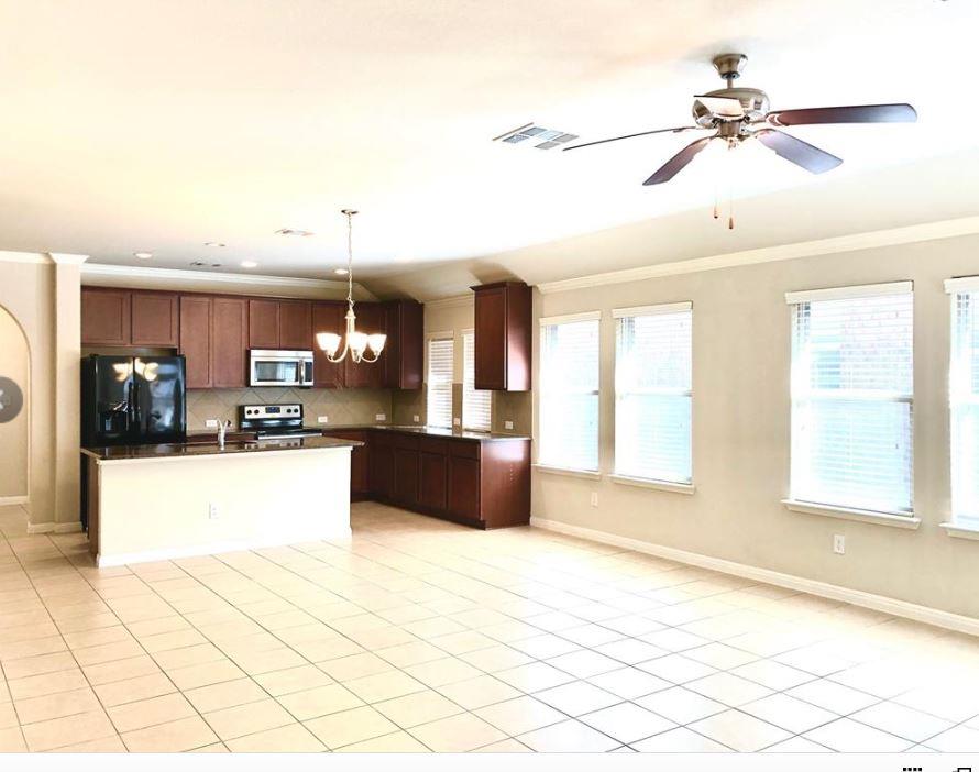 917 Coulee DR