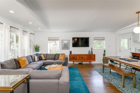 Tiny photo for 5323 Downs DR, Austin, TX 78721 (MLS # 9900153)