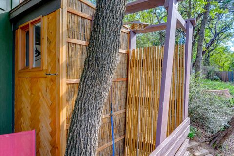 Tiny photo for 5323 Downs DR, Austin, TX 78721 (MLS # 9900153)