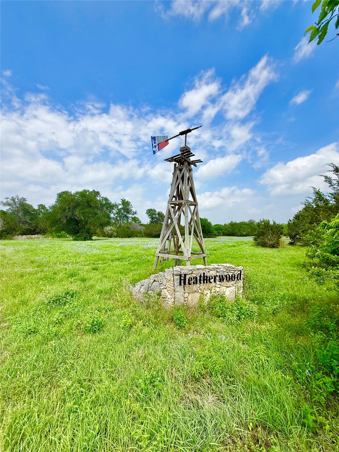289 Heatherwood DR