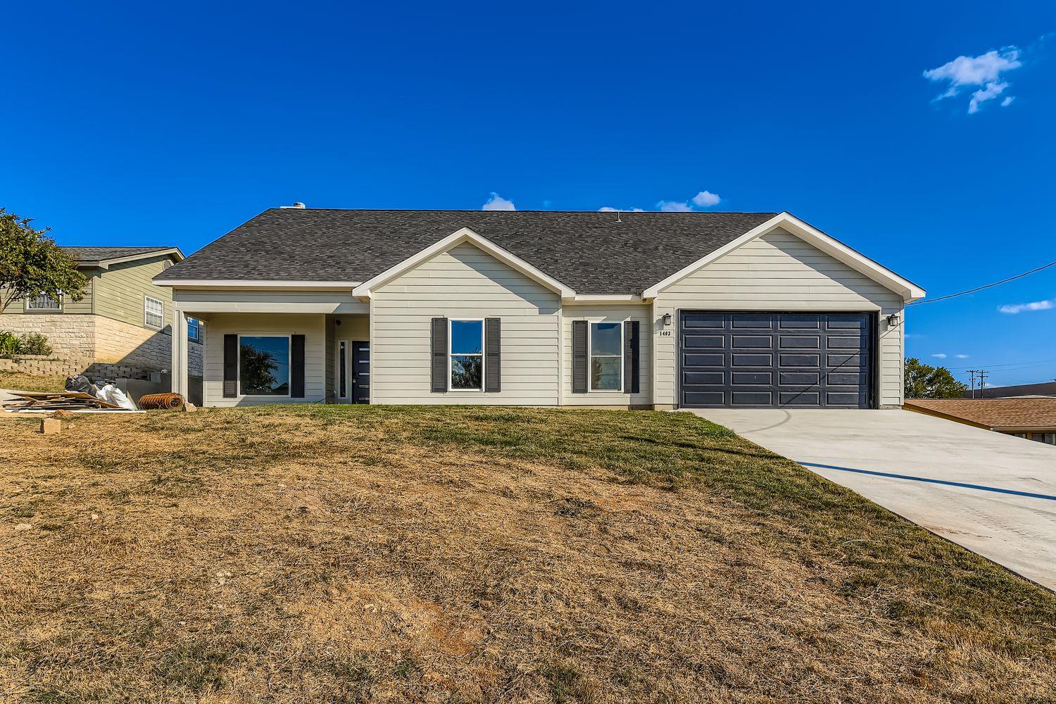 1403 Sunset DR