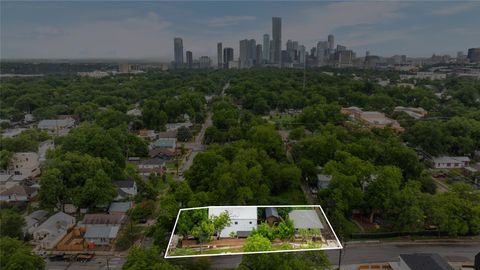 Tiny photo for 2214 Garden ST #2, Austin, TX 78702 (MLS # 2142565)
