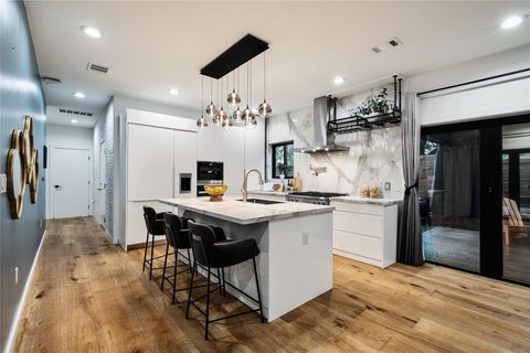 Tiny photo for 2214 Garden ST #2, Austin, TX 78702 (MLS # 2142565)