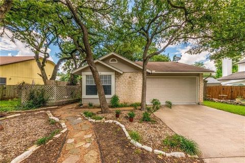 Photo of 3010 Red Bay DR, Cedar Park, TX 78613 (MLS # 8157935)